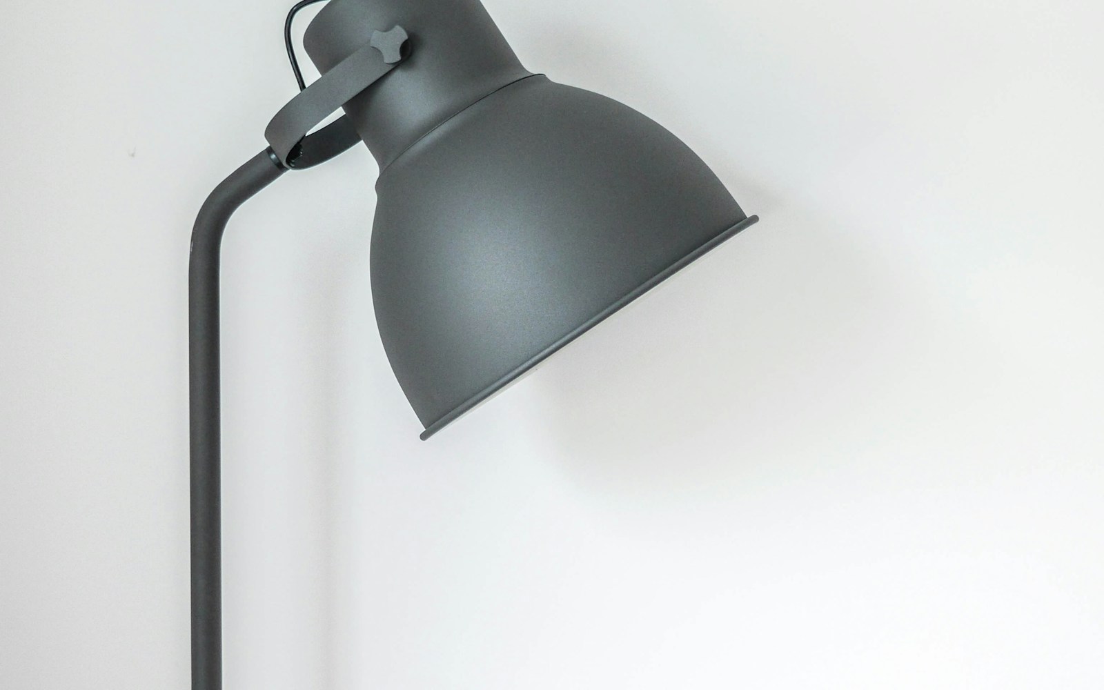Drift Table Lamp